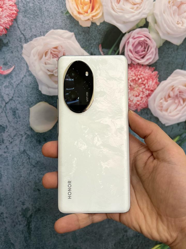 Honor 100 Pro 12/256 trắng-duoc-ban-tai-Bèo Mobile Store