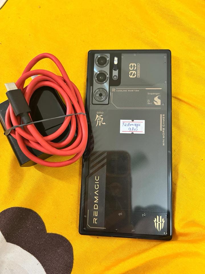 Redmagic 9 pro -duoc-ban-tai-Bèo Mobile Store