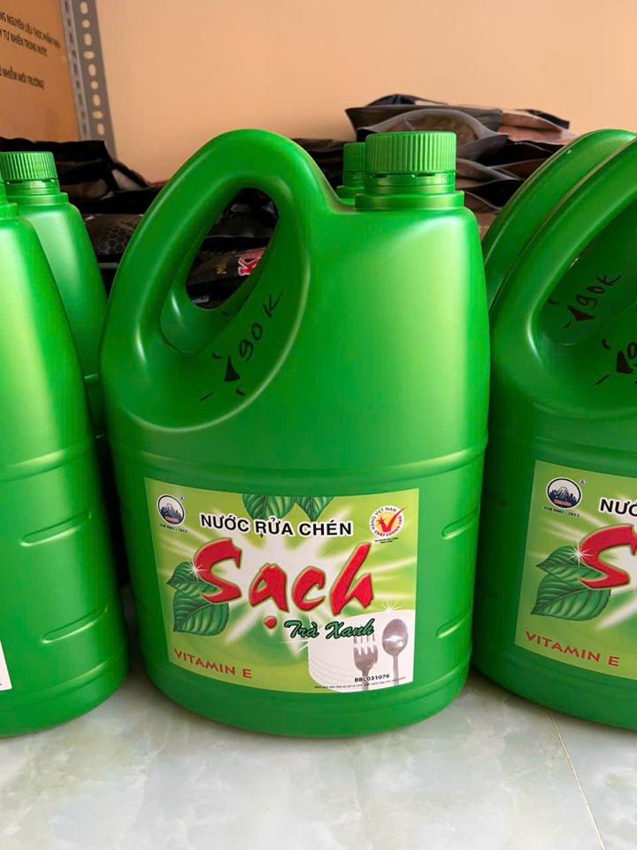 Nước rửa chén Sạch-duoc-ban-tai-HL Shop