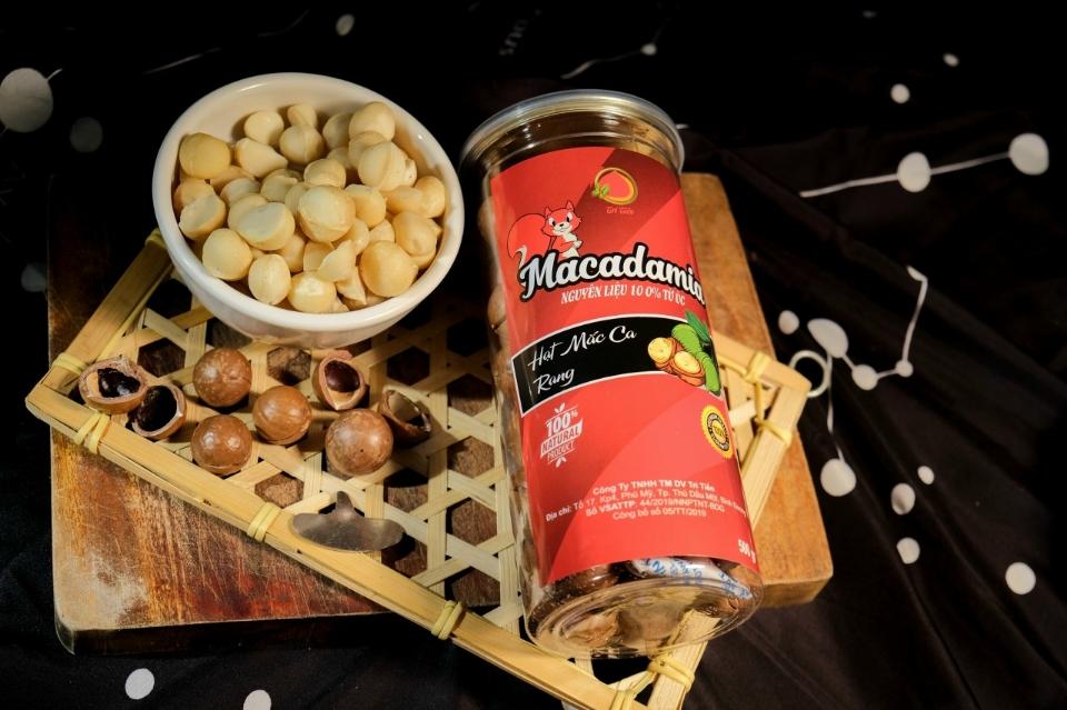 Macca lon-duoc-ban-tai-Hùng Duyên