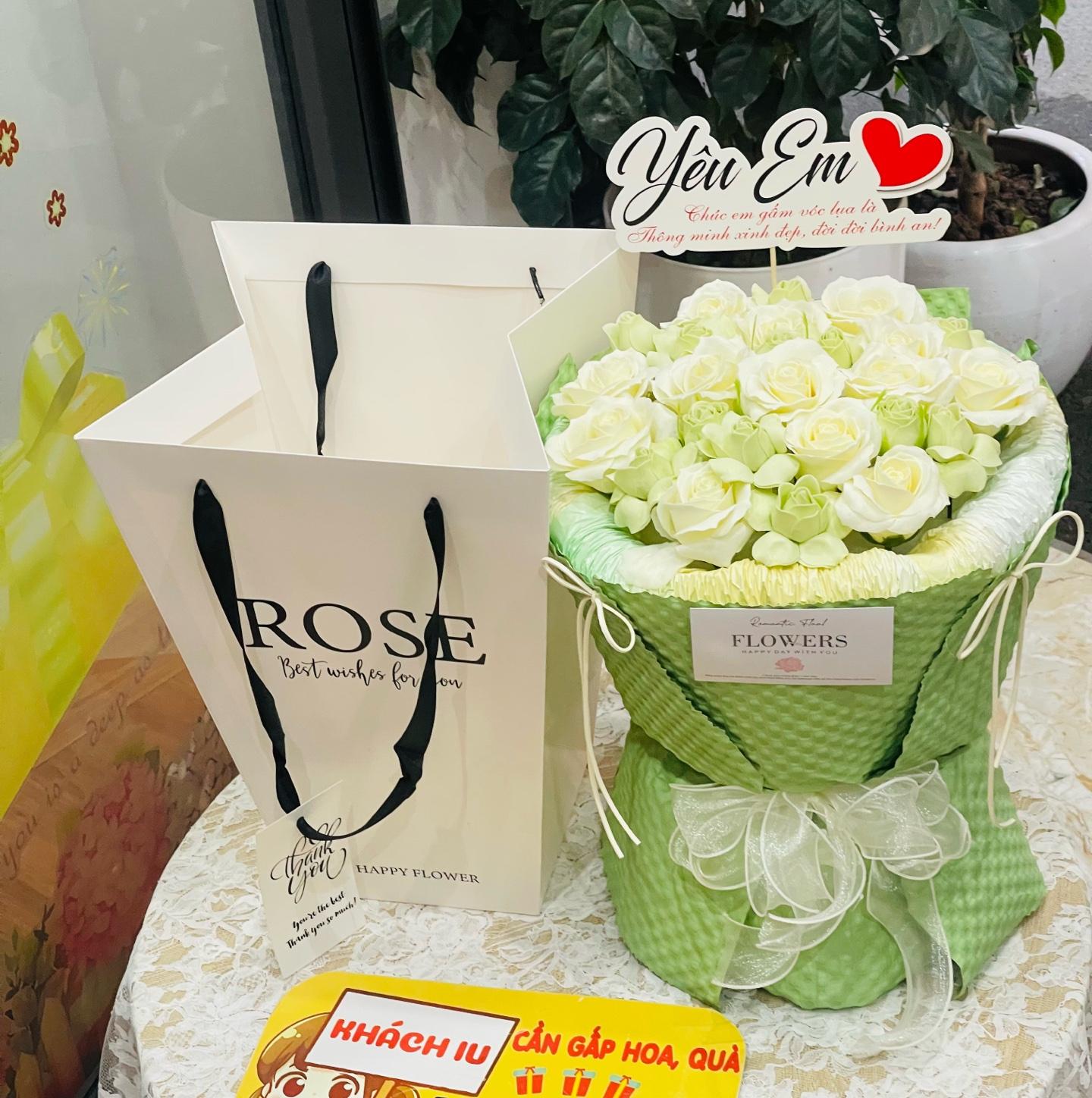 BÓ HOA HỒNG  SÁP TỈ MUỘI TRẮNG XANH-duoc-ban-tai-SHOP QUÀ TẶNG CHARME LANHVU