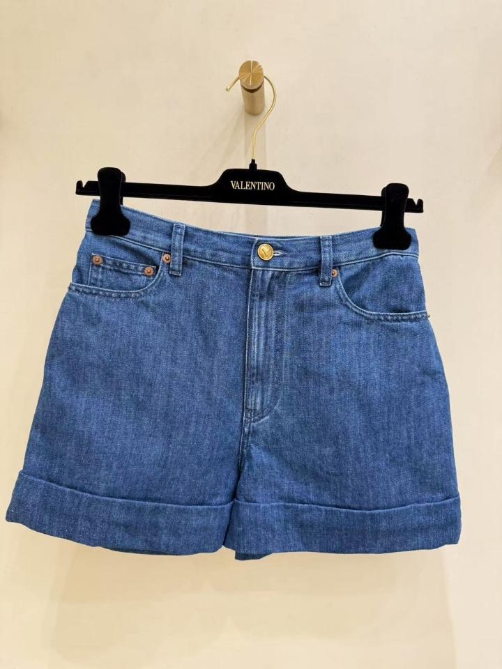 Valentino LIGHTWEIGHT DENIM SHORTS 6B3DD18S94C_558-duoc-ban-tai-HVIP Shoes & Clothes