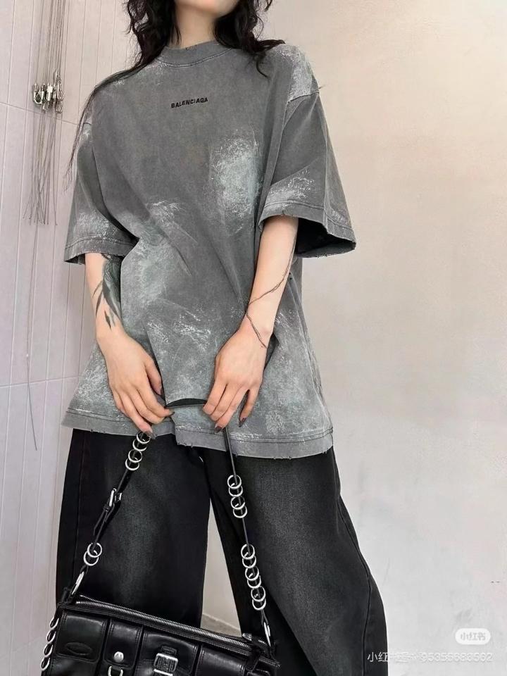 Balenciaga Men's Balenciaga Back T-shirt Medium Fit in Grey-duoc-ban-tai-HVIP Shoes & Clothes