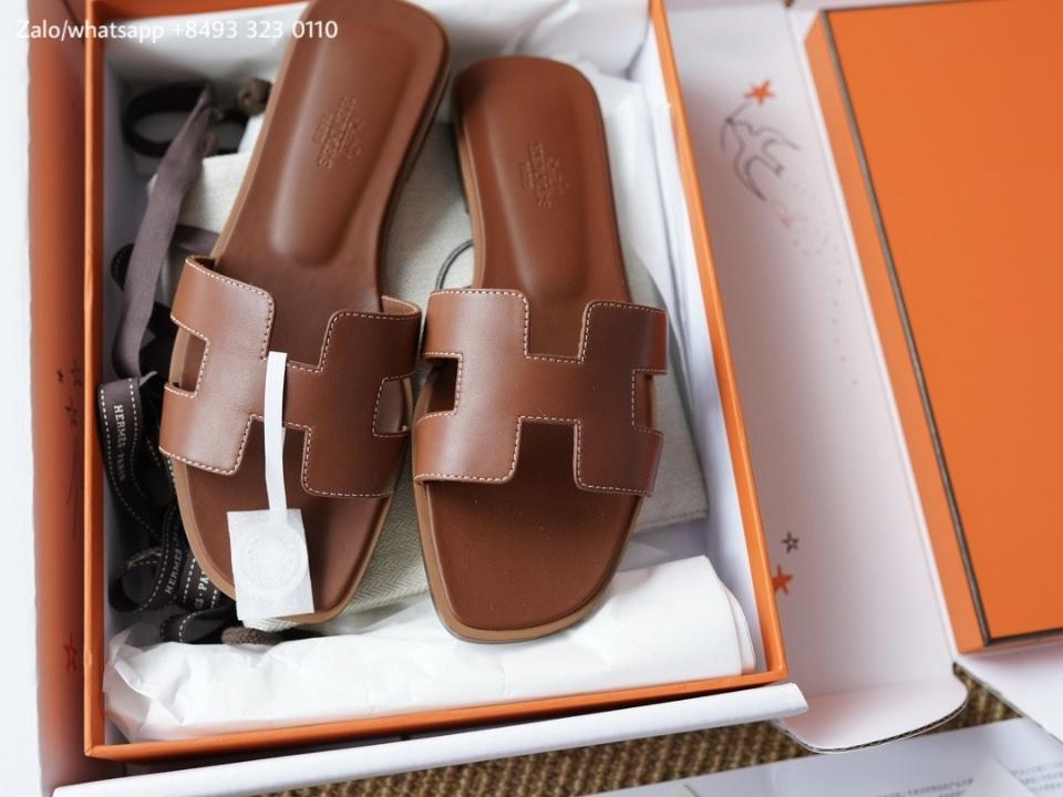 Hermès oran sandals box gold H021056Z S2 -duoc-ban-tai-Hvip Bags & Accessories
