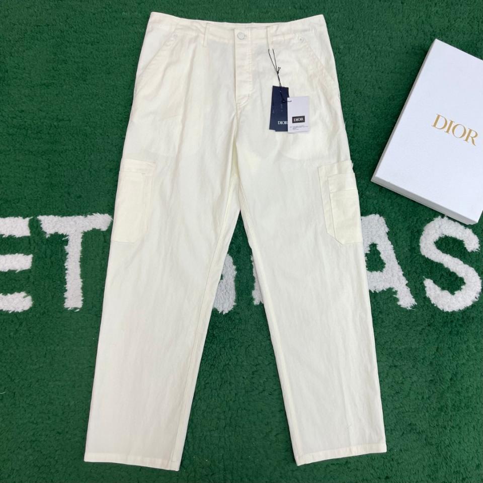 Dior CD Diamond Cargo Jeans
Ecru Cotton Twill
 593D181A3011_C030-duoc-ban-tai-HVIP Shoes & Clothes