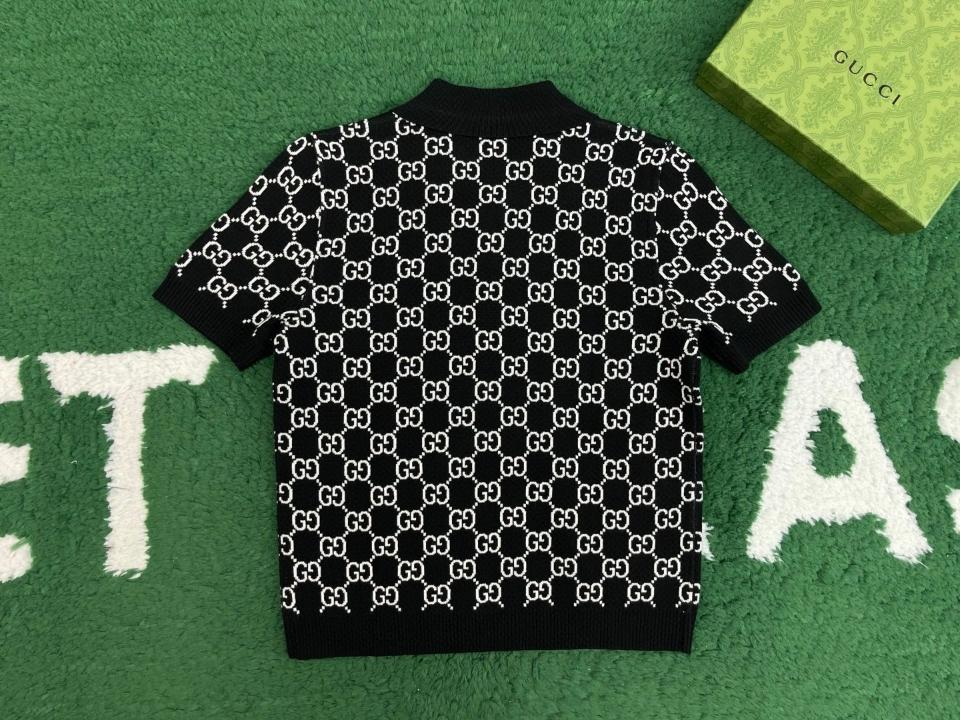 Gucci Reversible GG wool jacquard polo shirt 814273-duoc-ban-tai-HVIP Shoes & Clothes