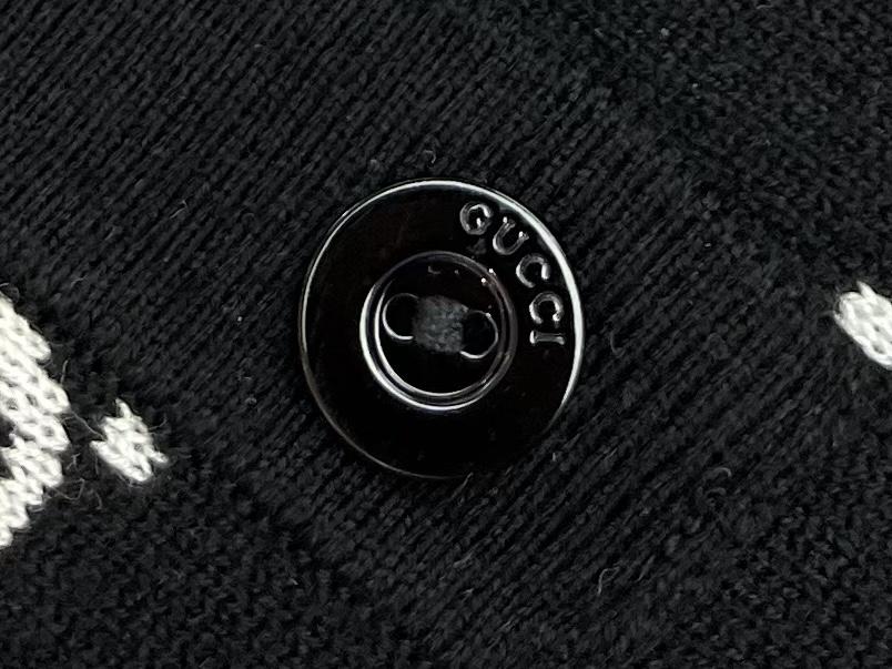 Gucci Reversible GG wool jacquard polo shirt 814273-duoc-ban-tai-HVIP Shoes & Clothes