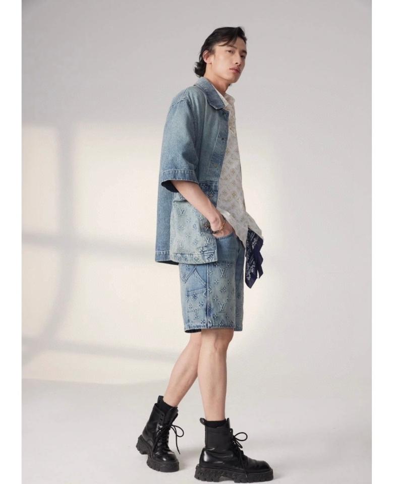 Louis Vuitton 1ABJ7c Monogram Cotton Logo Shorts 2023-24FW-duoc-ban-tai-HVIP Shoes & Clothes