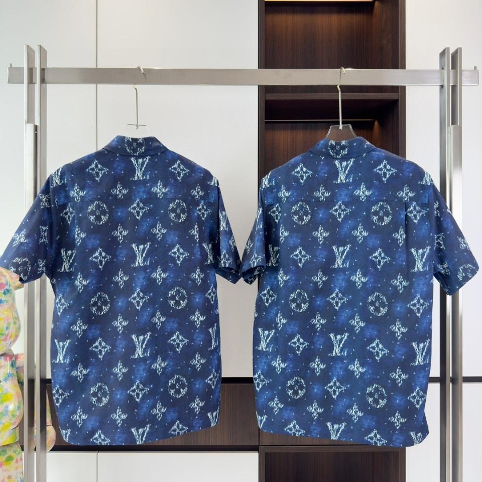 Louis Vuitton 1AHVTY
Printed Monogram Short-Sleeved Shirt 1-duoc-ban-tai-HVIP Shoes & Clothes