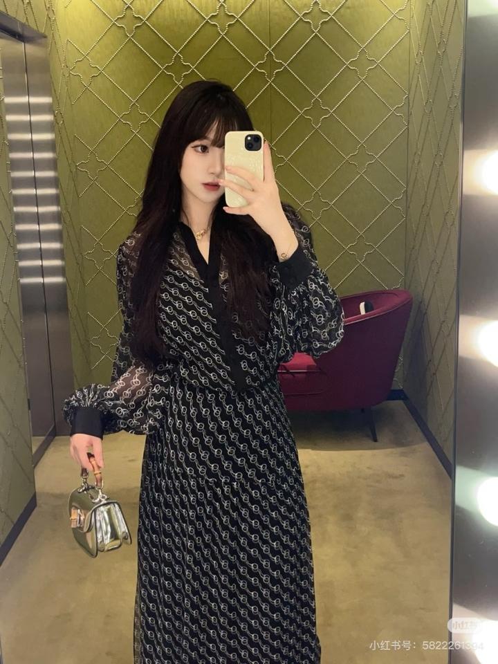 Gucci Printed silk creponne shirt 818460-duoc-ban-tai-HVIP Shoes & Clothes