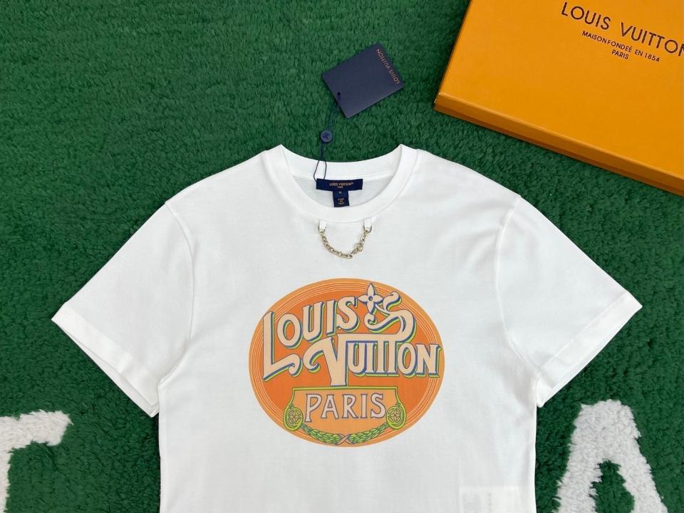 Louis Vuitton 1AHISZ
Paris Travel Stamp T-Shirt-duoc-ban-tai-HVIP Shoes & Clothes
