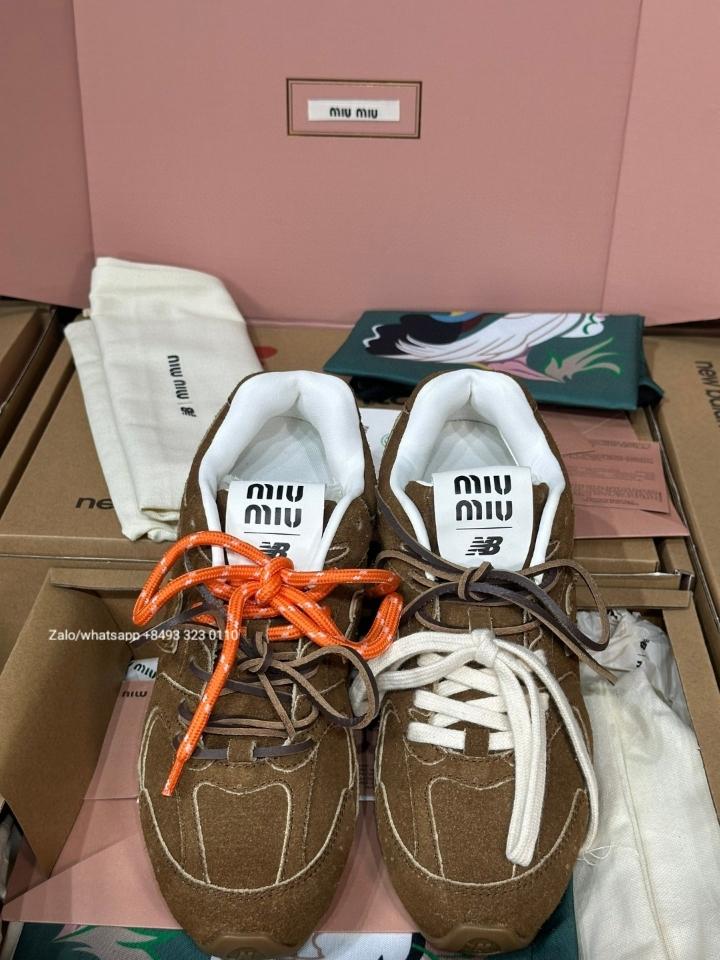 New Balance X Miu Miu 530 SL suede sneakers Cinnamon S1-duoc-ban-tai-Hvip Bags & Accessories