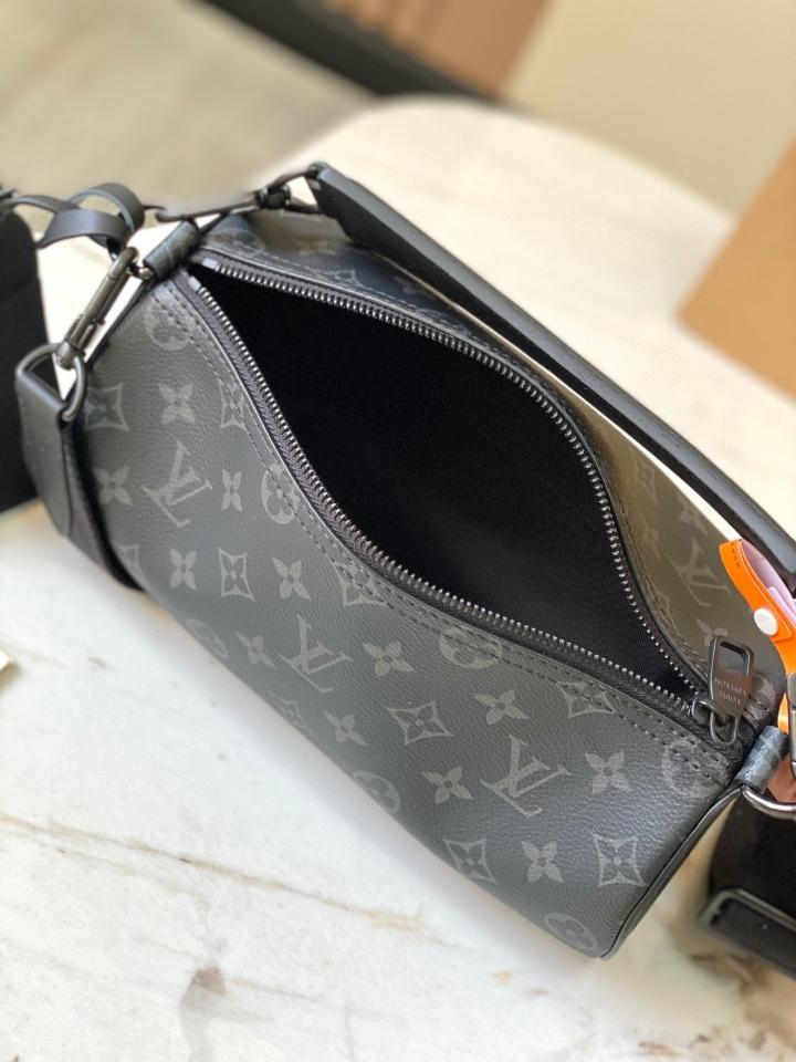 Louis Vuitton M46796
Soft Polochon PM-duoc-ban-tai-Hvip Bags & Accessories