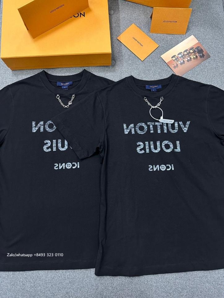 Louis Vuitton 1A84CJ

Icon

Louis Vuitton Print T-Shirt

Tur-duoc-ban-tai-Hvip Bags & Accessories