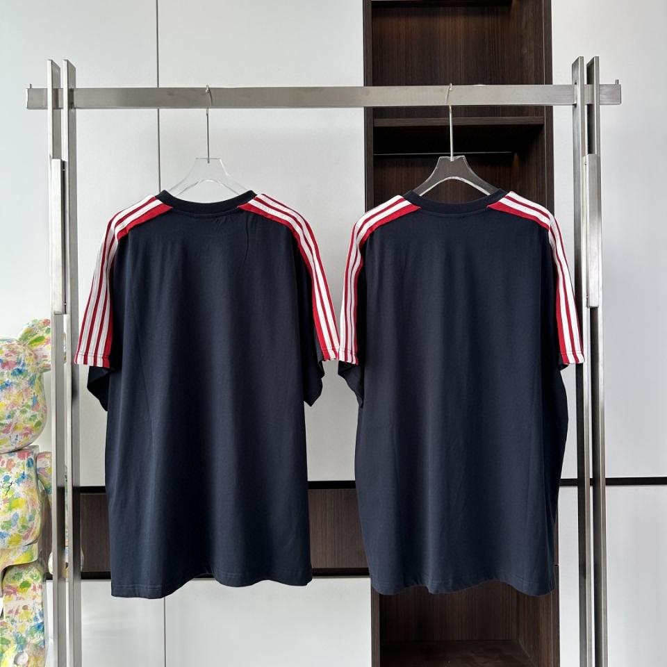 Balenciaga Unity Sports Icon Oversized T-shirt in Faded Black/white-duoc-ban-tai-HVIP Shoes & Clothes