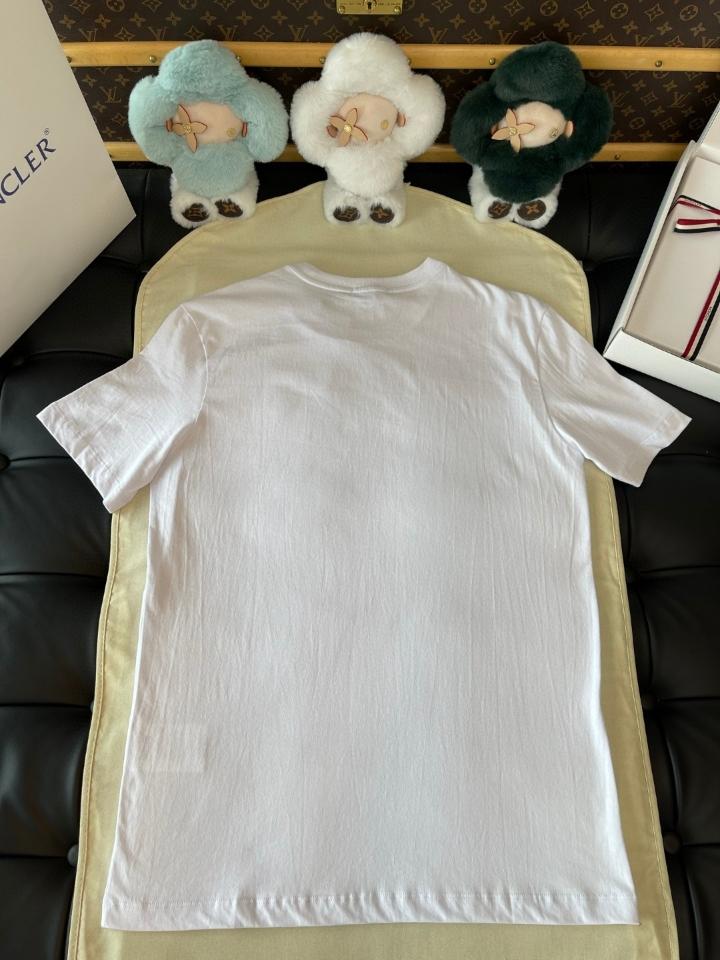 Moncler Logo Patch Cotton T-Shirt white-duoc-ban-tai-HVIP Shoes & Clothes