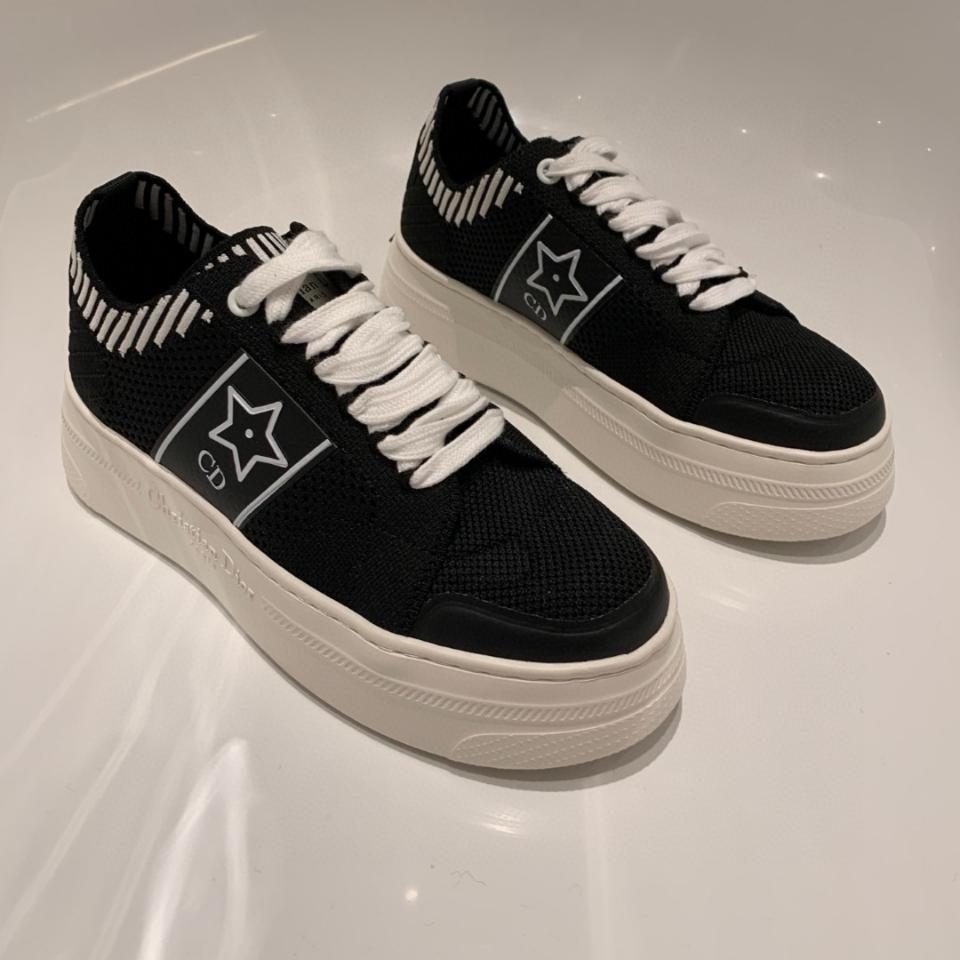Dior Dior Star Platform Sneaker
Black Technical Mesh
KCK425DSK-duoc-ban-tai-HVIP Shoes & Clothes