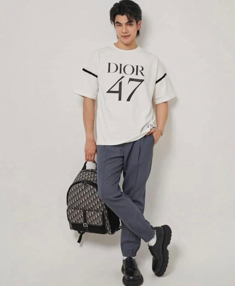 Dior white cotton t-shirt 47 413J640A0849C089-duoc-ban-tai-HVIP Shoes & Clothes