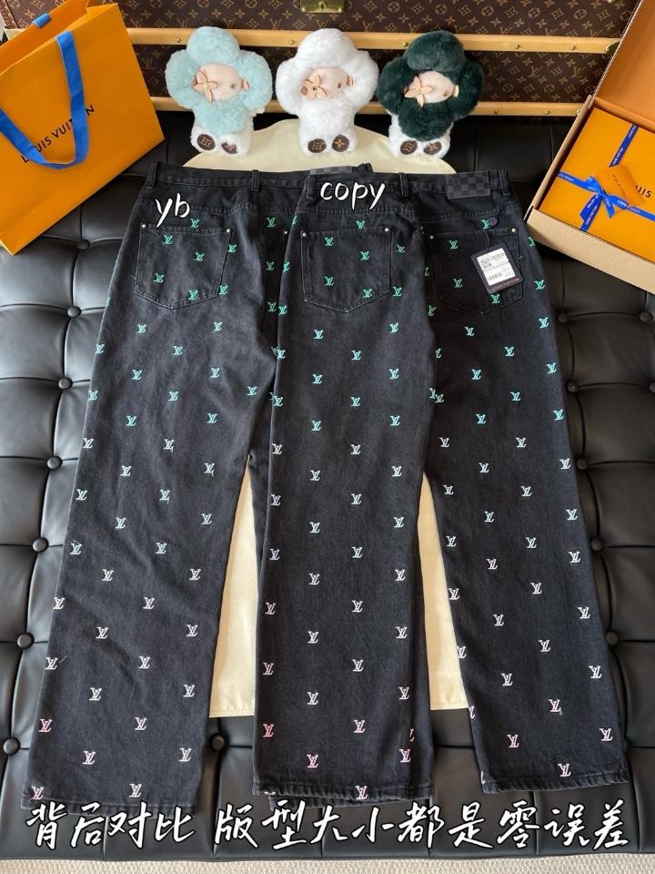Louis Vuitton 1AGTH7
LV Blason Gradient Embroidered Denim Skate Pants-duoc-ban-tai-HVIP Shoes & Clothes