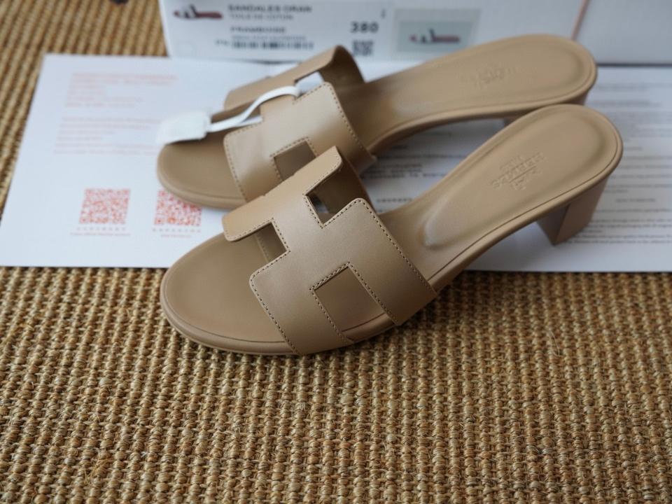 Hermès Oasis sandal Beige Lin Swift (box ) H141146Z-duoc-ban-tai-HVIP Shoes & Clothes