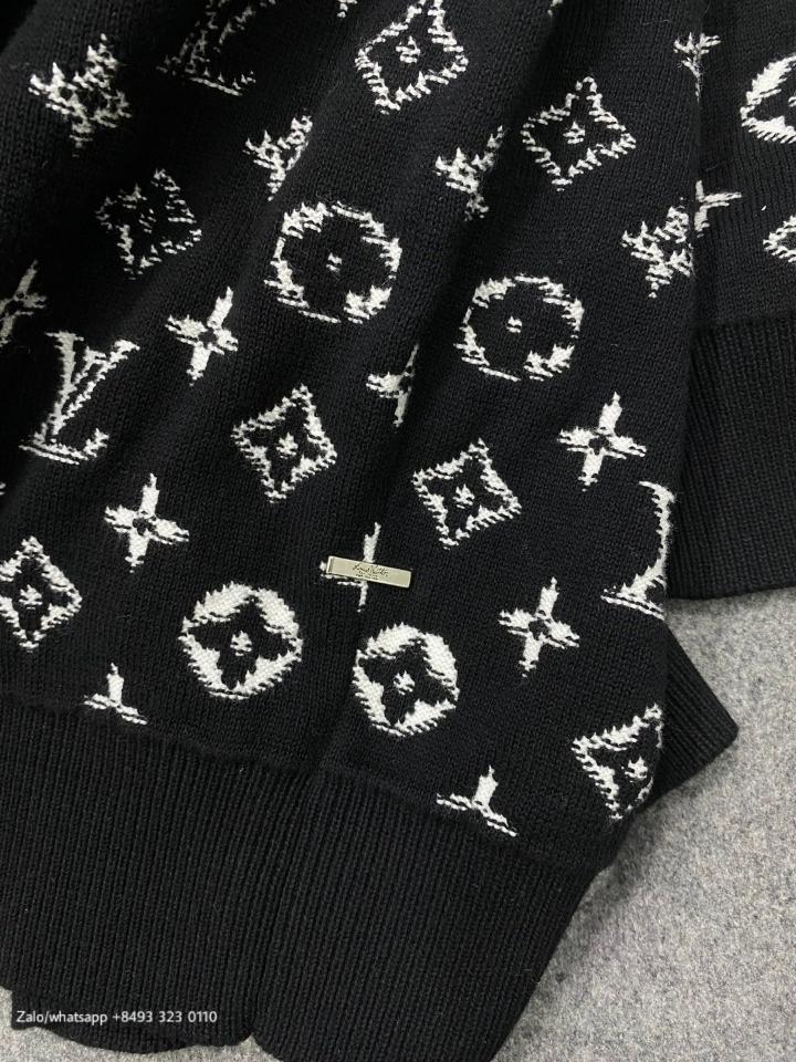 Louis Vuitton 1AFAPX

LV Ski

Gradient Cotton Crewneck

Tur-duoc-ban-tai-Hvip Bags & Accessories
