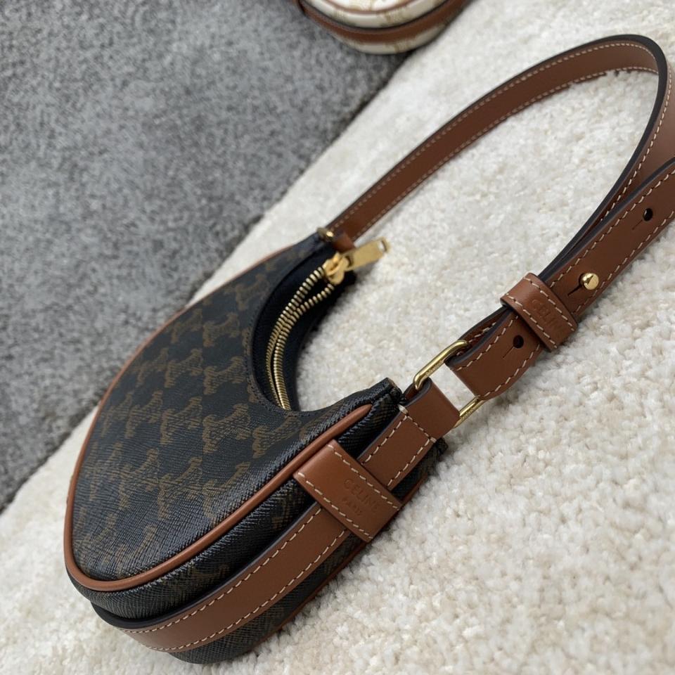 CELINE MINI AVA IN TRIOMPHE CANVAS AND CALFSKIN
TAN 10I602DS1 -duoc-ban-tai-Hvip Bags & Accessories