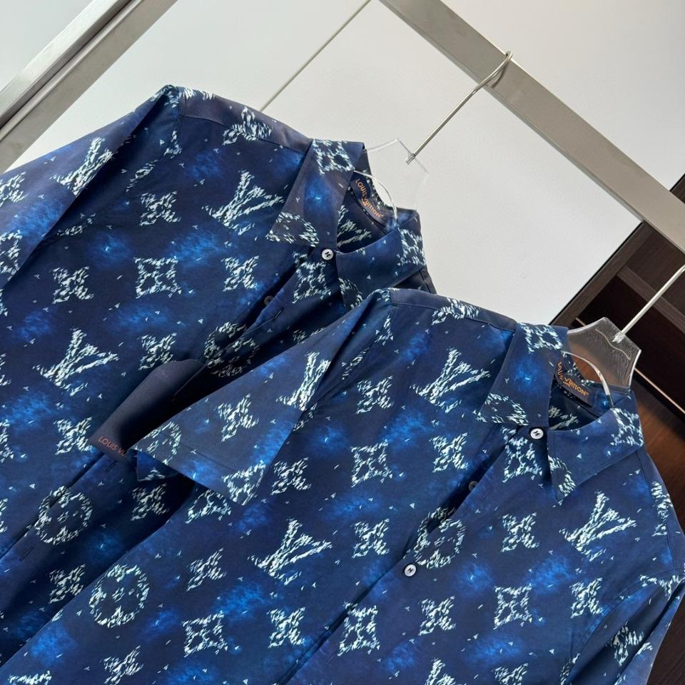Louis Vuitton 1AHVTY
Printed Monogram Short-Sleeved Shirt 1-duoc-ban-tai-HVIP Shoes & Clothes