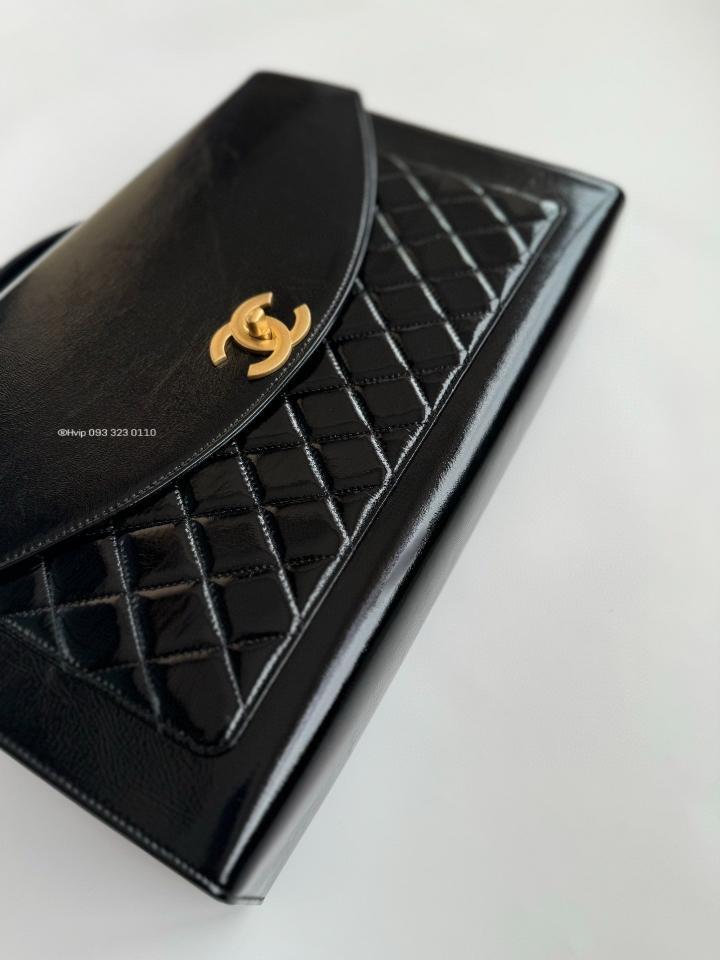 Chanel BRIEFCASE
Patent Crumpled Lambskin & Gold-Tone Metal
Black
AS5016 B17523 94305-duoc-ban-tai-Hvip Bags & Accessories
