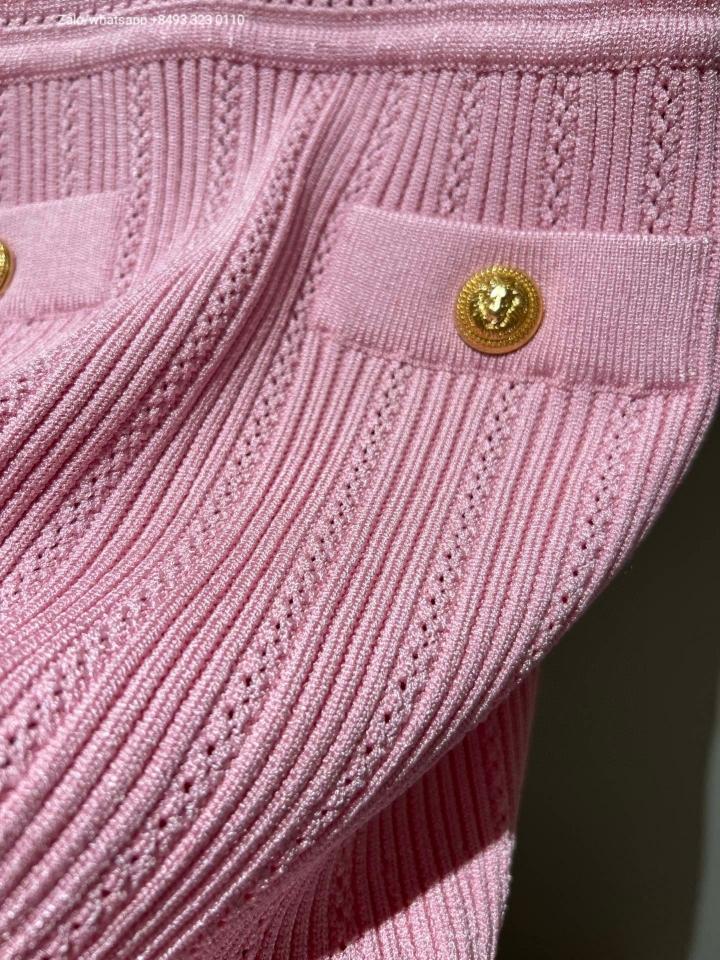 BALMAIN
V-Neck Short-Sleeve Strong-Shoulder Pointelle Knit Mini Dress pink CF0R6032KF24 V3-duoc-ban-tai-Hvip Bags & Accessories