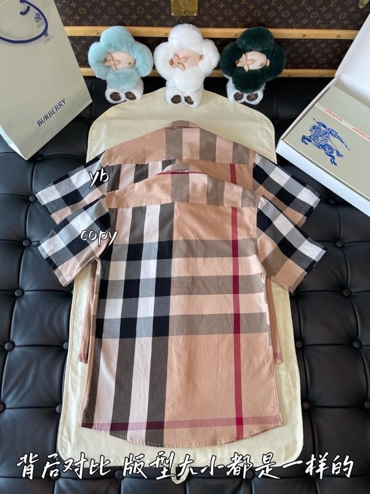 Burberry
checkered short-sleeved shirt-duoc-ban-tai-HVIP Shoes & Clothes