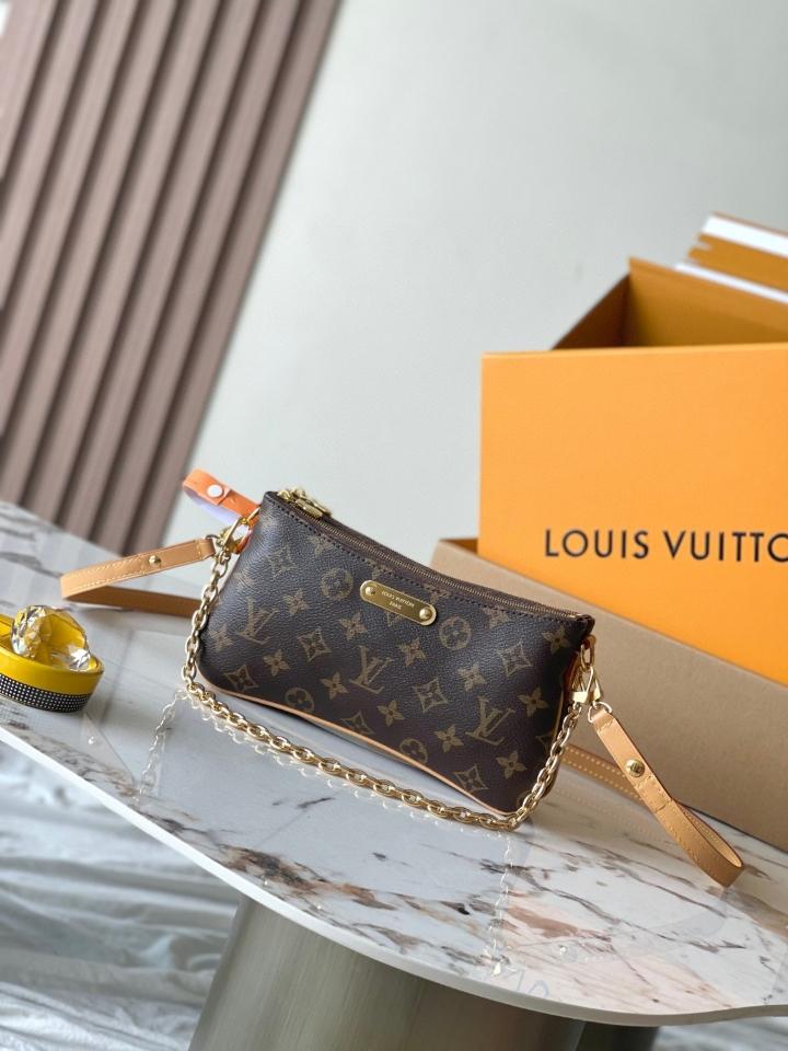 Louis Vuitton M83008

Liv Pochette

Lv1-duoc-ban-tai-Hvip Bags & Accessories