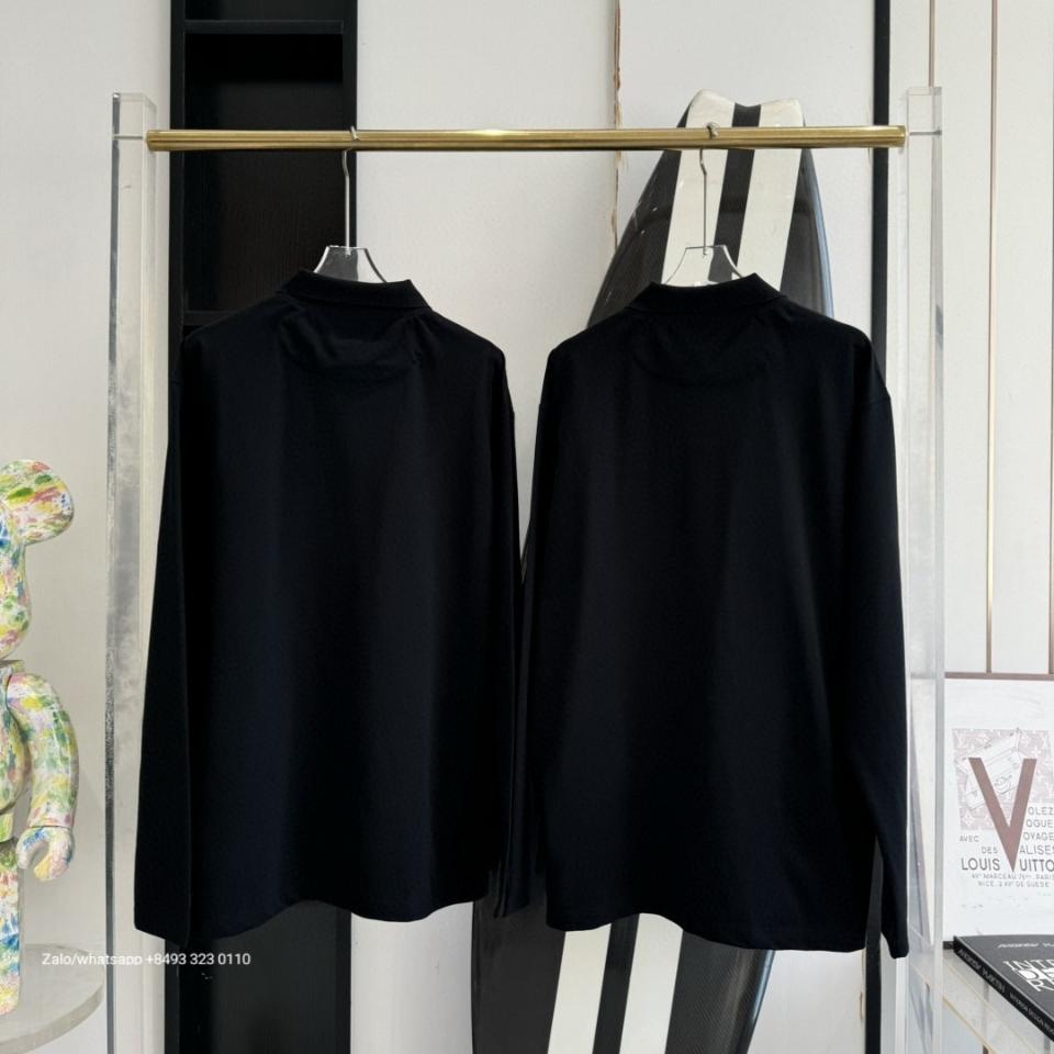 Prada Long-sleeved piqué and Re-Nylon polo shirt

-duoc-ban-tai-Hvip Bags & Accessories