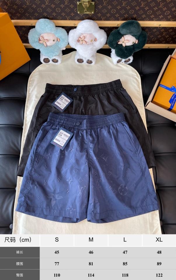 Louis Vuitton 1A7Y0P
Signature Swim Board Shorts black -duoc-ban-tai-HVIP Shoes & Clothes