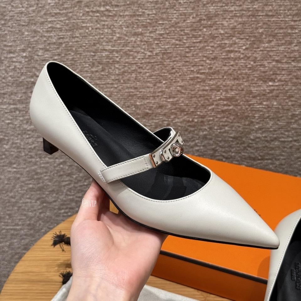 Hermès Kiara 40 pump gris Clair H251007Z-duoc-ban-tai-HVIP Shoes & Clothes