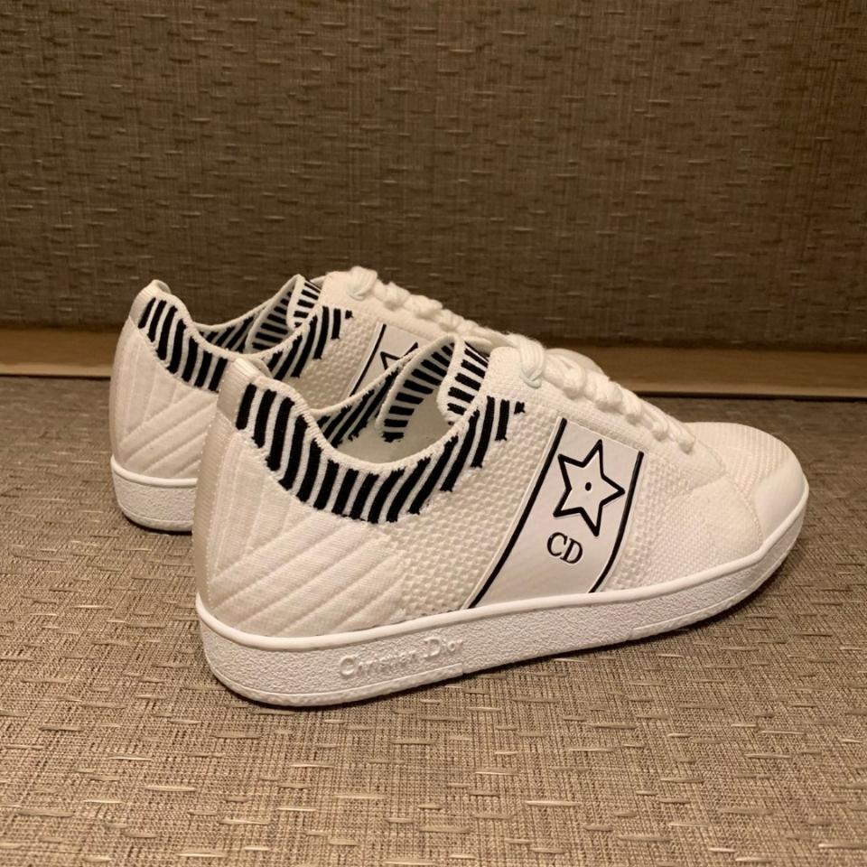 Dior Dior Star Sneaker
White Technical Mesh
KCK416DSK-duoc-ban-tai-HVIP Shoes & Clothes
