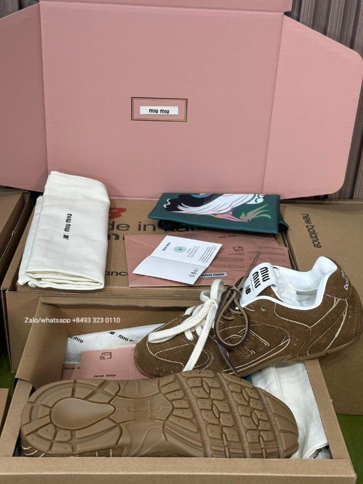 New Balance X Miu Miu 530 SL suede sneakers Cinnamon S1-duoc-ban-tai-Hvip Bags & Accessories