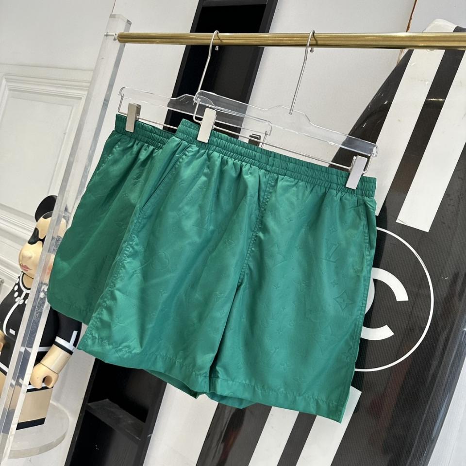 Louis Vuitton 1AFQ75
Monogram Nylon Swim Board Shorts green -duoc-ban-tai-HVIP Shoes & Clothes