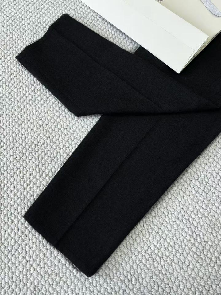 Brunello Cucinelli Leisure fit trousers with drawstring in wool and cotton navy black -duoc-ban-tai-HVIP Shoes & Clothes