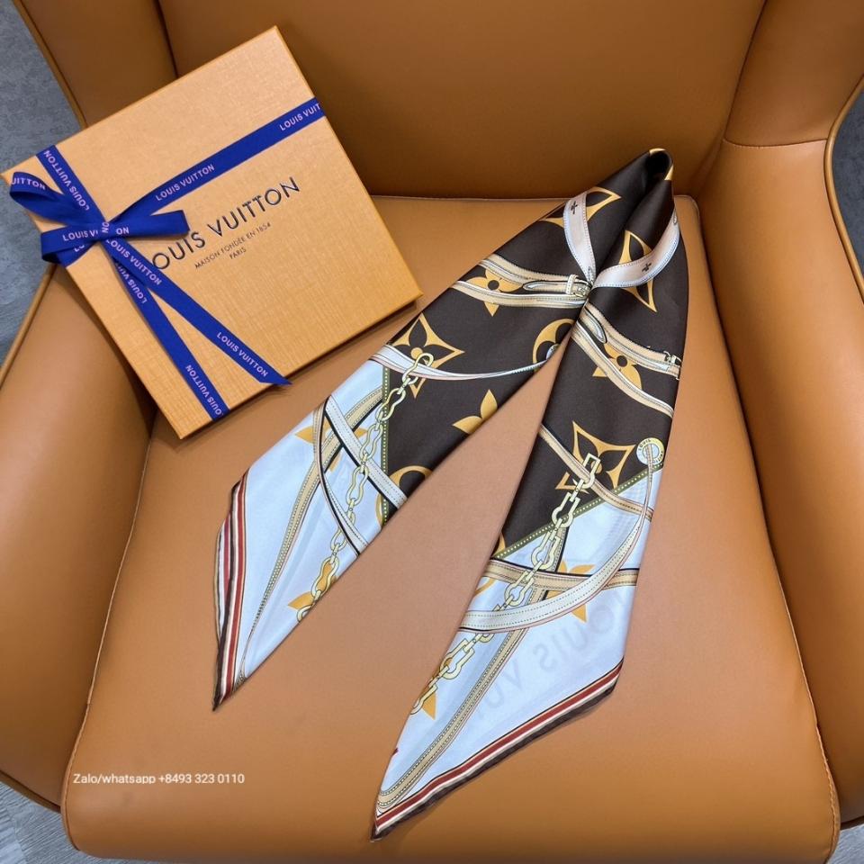 Louis Vuitton M77639 Ultimate Monogram Square 90

BROWN K1-duoc-ban-tai-Hvip Bags & Accessories