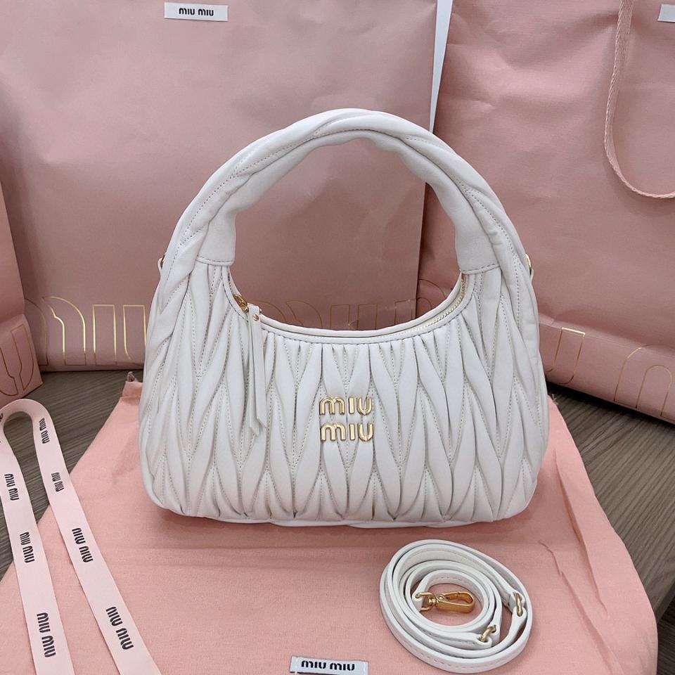 Miu Miu Wander matelassé nappa leather hobo bag sand white 5BC153_N88_F0009_V_OOO-duoc-ban-tai-Hvip Bags & Accessories