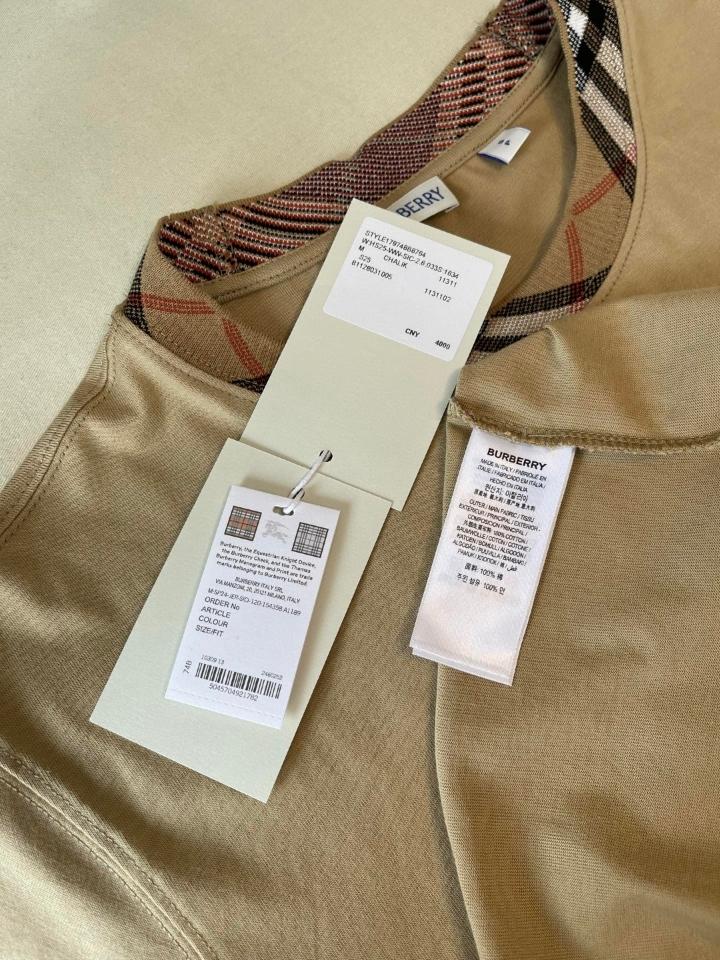 Burberry Check Trim Cotton T-shirt 8110101 flax-duoc-ban-tai-HVIP Shoes & Clothes