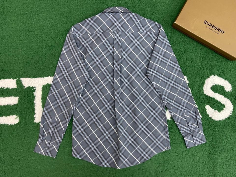 Burberry Regular Fit Check Cotton Shirt 8108726-duoc-ban-tai-HVIP Shoes & Clothes