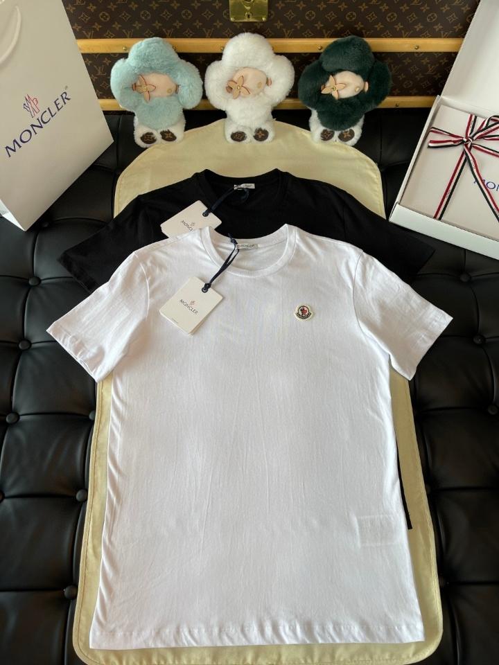 Moncler Logo Patch Cotton T-Shirt white-duoc-ban-tai-HVIP Shoes & Clothes