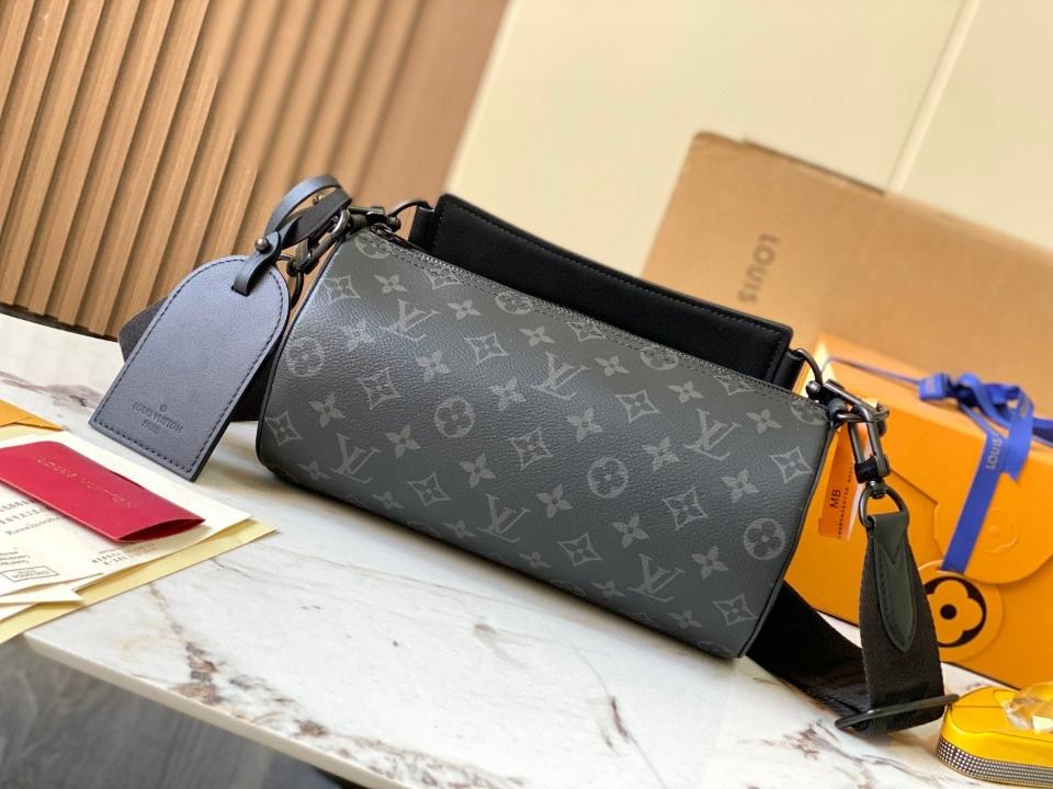 Louis Vuitton M46796
Soft Polochon PM-duoc-ban-tai-Hvip Bags & Accessories