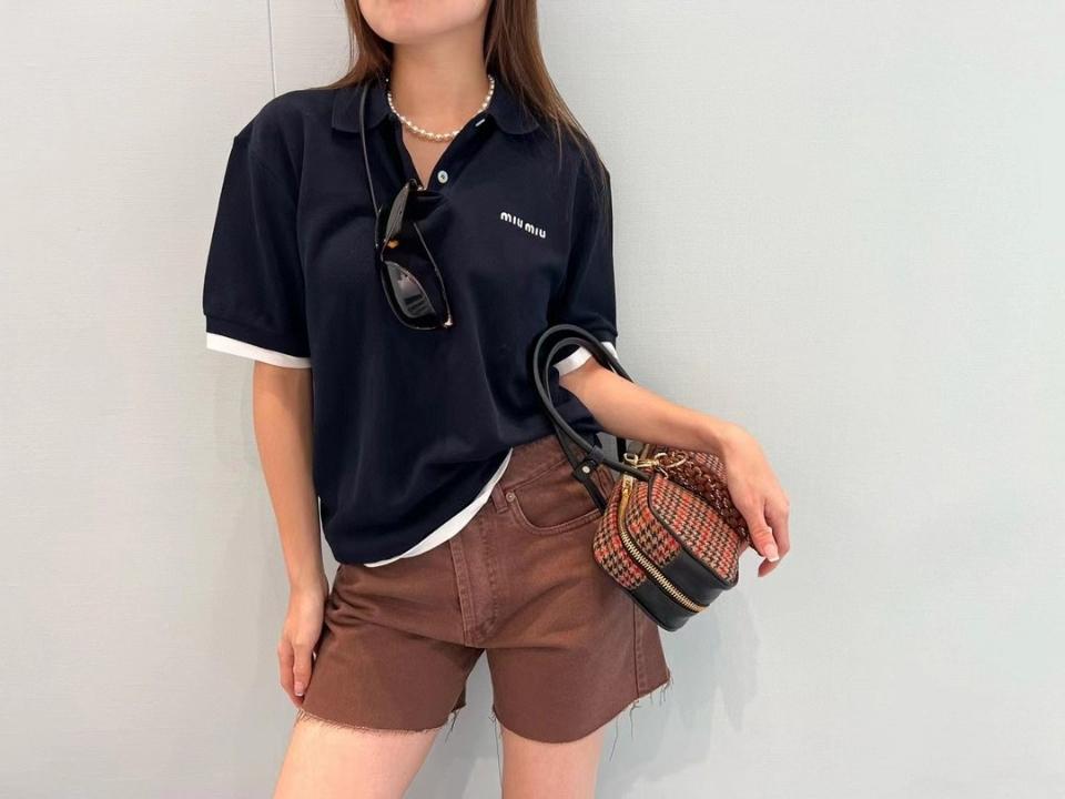 MIU MIU Bull denim Bermuda shorts GWP553_1565_F0027_S_OOO-duoc-ban-tai-HVIP Shoes & Clothes