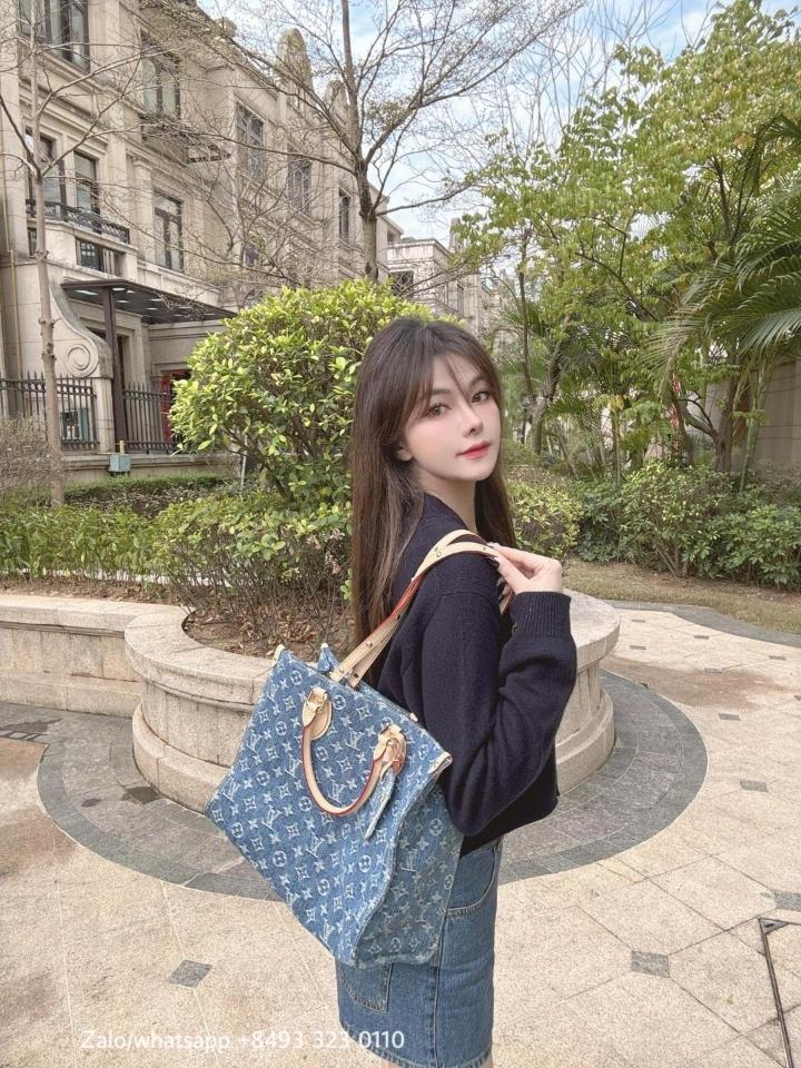 Louis Vuitton M46871
New LV Remix
OnTheGo MM Lv2 -duoc-ban-tai-Hvip Bags & Accessories