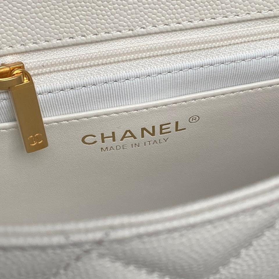 Chanel flap bag calfskin and Gold-Tone white AS5240  22×14×6.5cm-duoc-ban-tai-Hvip Bags & Accessories