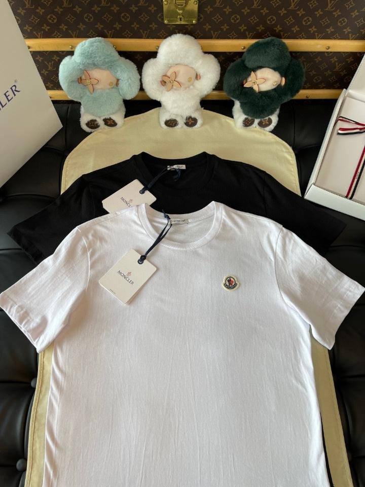 Moncler Logo Patch Cotton T-Shirt white-duoc-ban-tai-HVIP Shoes & Clothes
