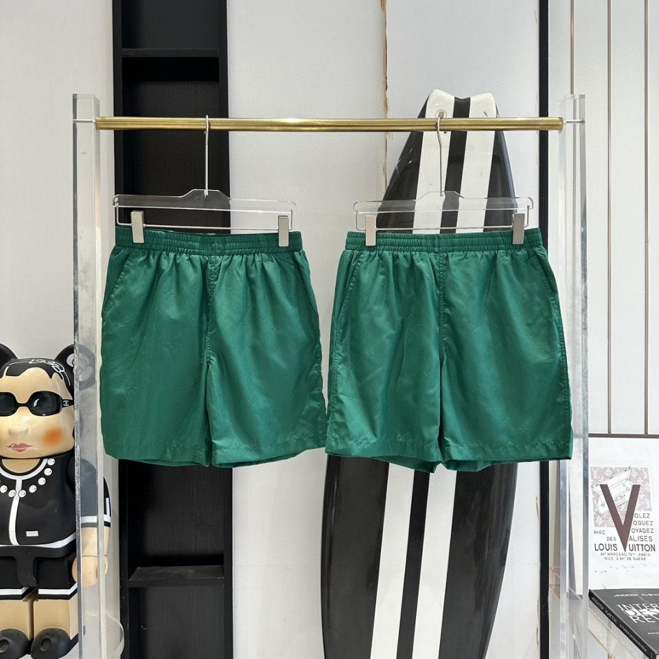 Louis Vuitton 1AFQ75
Monogram Nylon Swim Board Shorts green -duoc-ban-tai-HVIP Shoes & Clothes