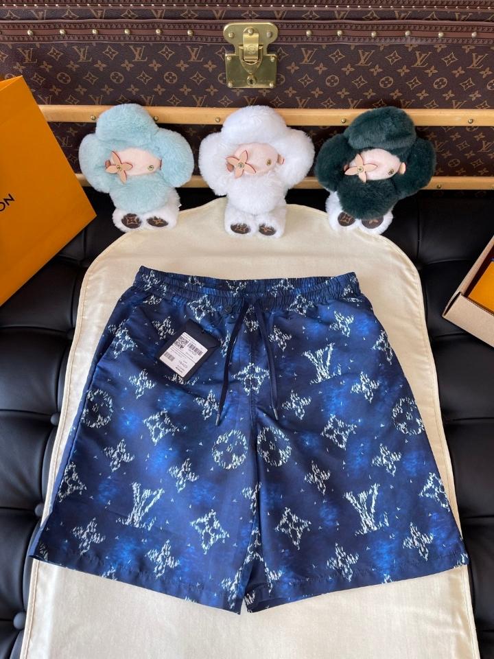 Louis Vuitton 1AHVZ7
New
Printed Monogram Swim Shorts1-duoc-ban-tai-HVIP Shoes & Clothes